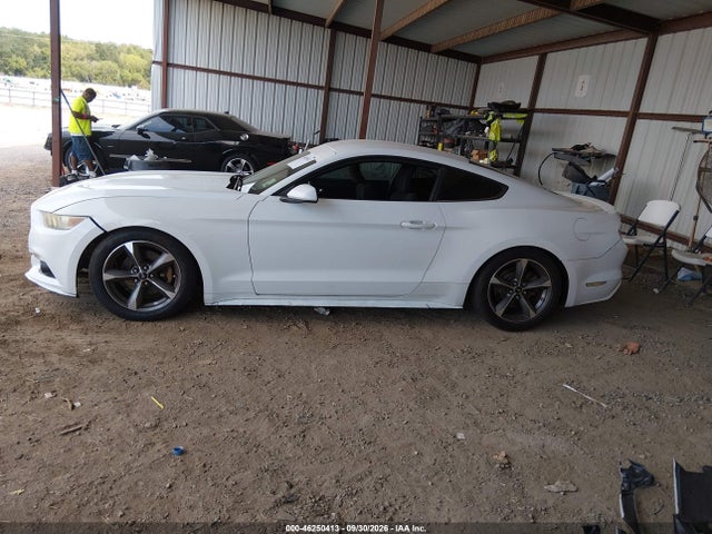 Ford Mustang V6 2015 1FA6P8AM2F5372480 Image 14
