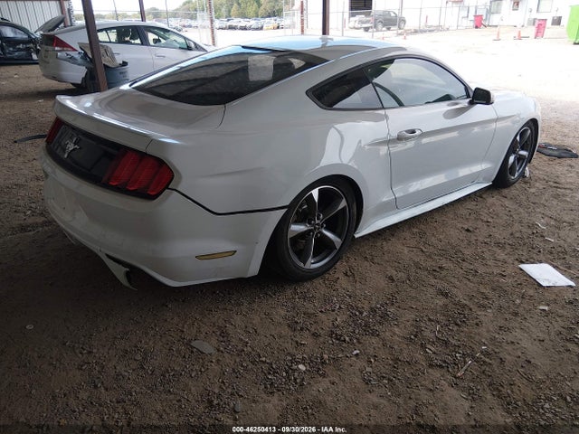 Ford Mustang V6 2015 1FA6P8AM2F5372480 Image 4