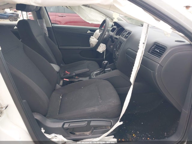 Продажа на аукционе авто 2016 Volkswagen Jetta 1.4t S, vin: 3VW267AJ8GM226203, номер лота: 46250416