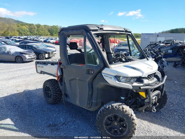 Can-Am Defender Xt Cab Hd10 2019 3JBUFAP49KK000429 Image 2