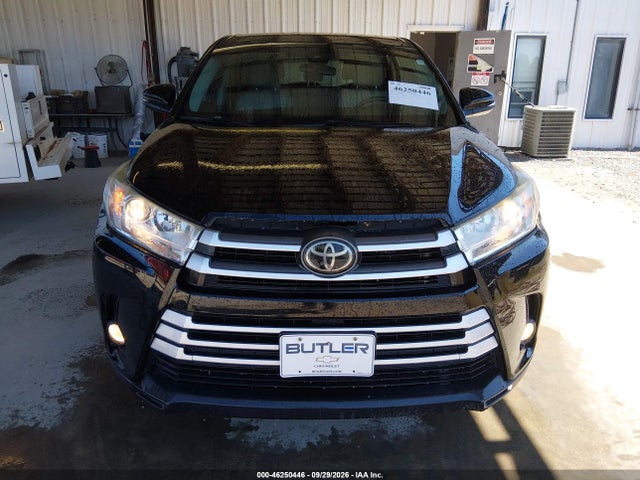Продаж на аукціоні авто 2019 Toyota Highlander Le Plus, vin: 5TDZZRFH5KS305802, номер лоту: 46250446