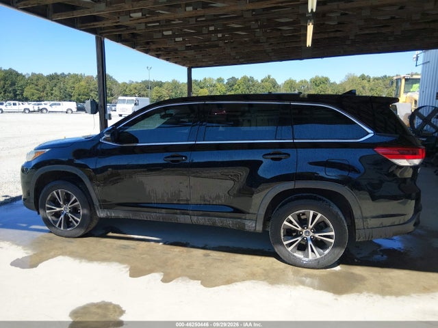 Продаж на аукціоні авто 2019 Toyota Highlander Le Plus, vin: 5TDZZRFH5KS305802, номер лоту: 46250446