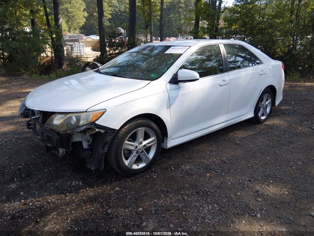 46250515 :رقم المزاد ، 4T1BF1FK5EU362861 vin ، 2014 Toyota Camry Se مزاد بيع