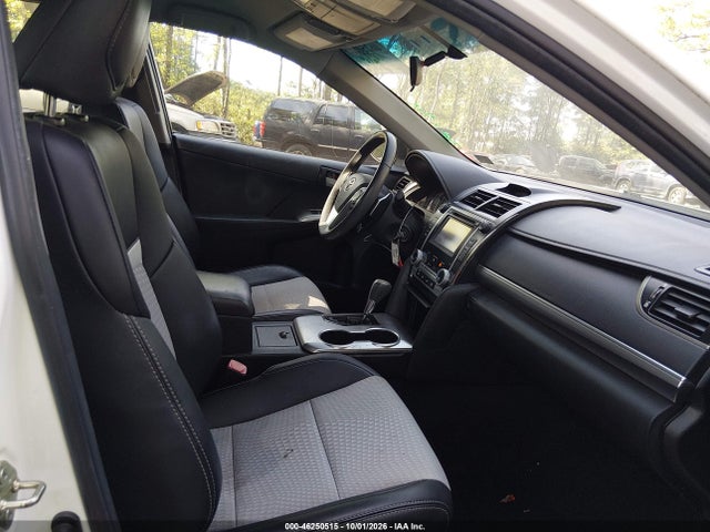 46250515 :رقم المزاد ، 4T1BF1FK5EU362861 vin ، 2014 Toyota Camry Se مزاد بيع