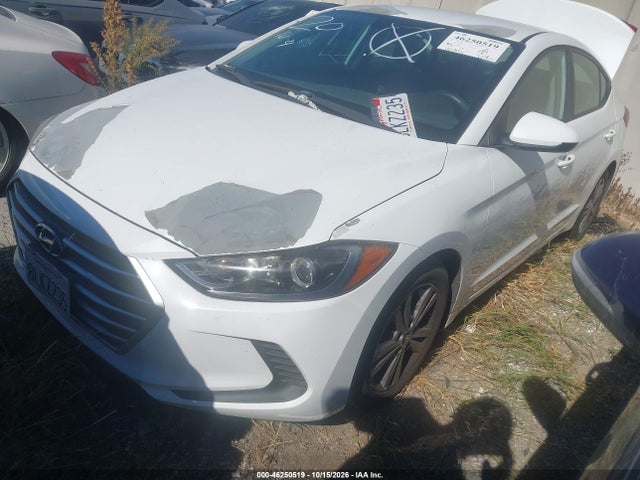 Hyundai ELANTRA SEL 2018 5NPD84LFXJH298885 Image 2