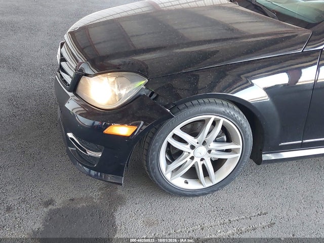 46250533 :رقم المزاد ، WDDGF4HB3EA888695 vin ، 2014 Mercedes-benz C 250 Luxury/sport مزاد بيع