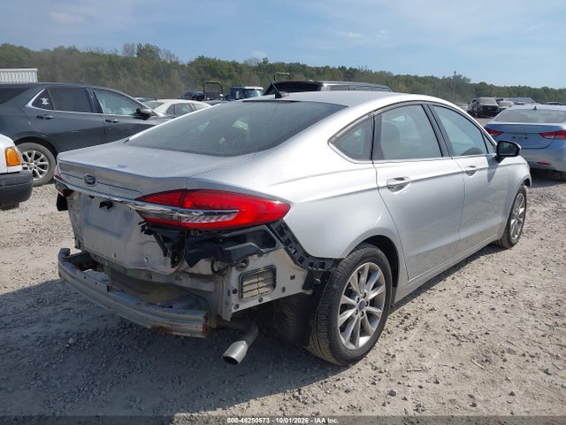 46250573 :رقم المزاد ، 3FA6P0H79HR104334 vin ، 2017 Ford Fusion Se مزاد بيع