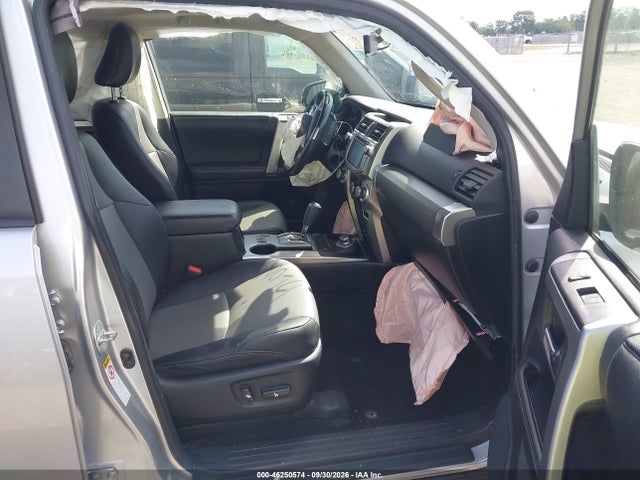 46250574 :رقم المزاد ، JTEBU5JR6F5205899 vin ، 2015 Toyota 4runner Sr5 Premium مزاد بيع