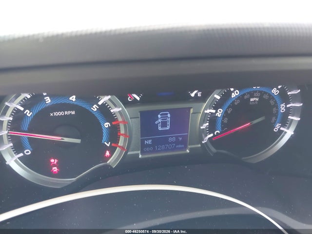46250574 :رقم المزاد ، JTEBU5JR6F5205899 vin ، 2015 Toyota 4runner Sr5 Premium مزاد بيع