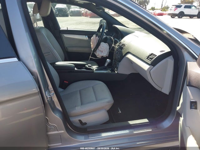 Продаж на аукціоні авто 2009 Mercedes-benz C 300 Luxury/sport, vin: WDDGF54X19R080487, номер лоту: 46250607