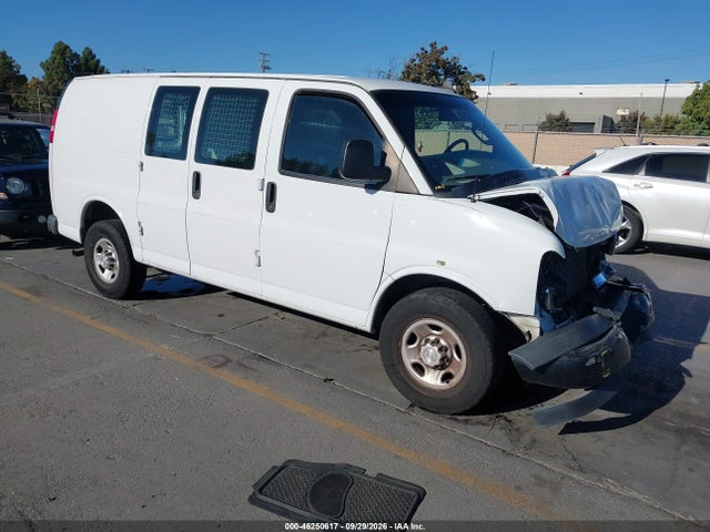 2018 Chevrolet Express G2500 მანქანა იყიდება აუქციონზე, vin: 1GCWGAFP9J1184799, აუქციონის ნომერი: 46250617