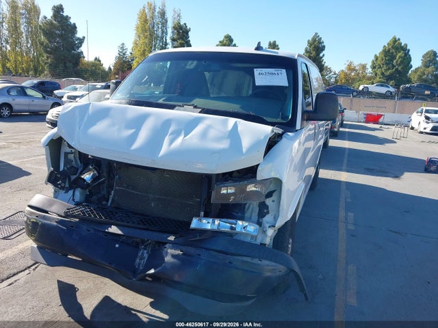2018 Chevrolet Express G2500 მანქანა იყიდება აუქციონზე, vin: 1GCWGAFP9J1184799, აუქციონის ნომერი: 46250617