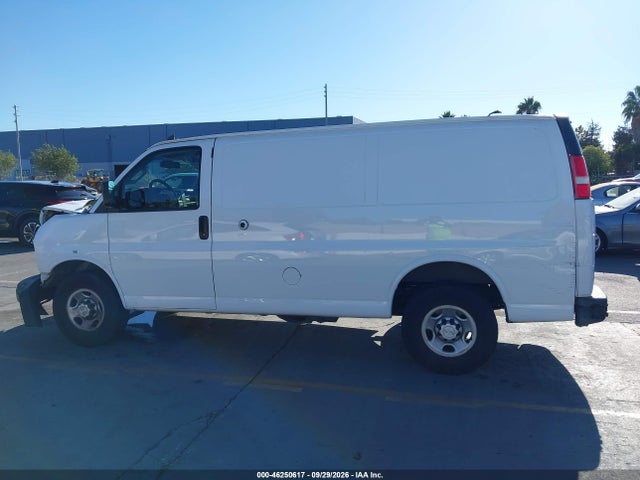 2018 Chevrolet Express G2500 მანქანა იყიდება აუქციონზე, vin: 1GCWGAFP9J1184799, აუქციონის ნომერი: 46250617