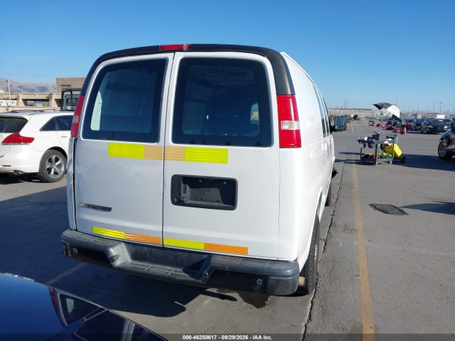 2018 Chevrolet Express G2500 მანქანა იყიდება აუქციონზე, vin: 1GCWGAFP9J1184799, აუქციონის ნომერი: 46250617