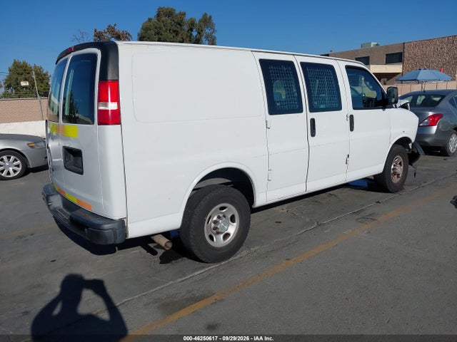 2018 Chevrolet Express G2500 მანქანა იყიდება აუქციონზე, vin: 1GCWGAFP9J1184799, აუქციონის ნომერი: 46250617