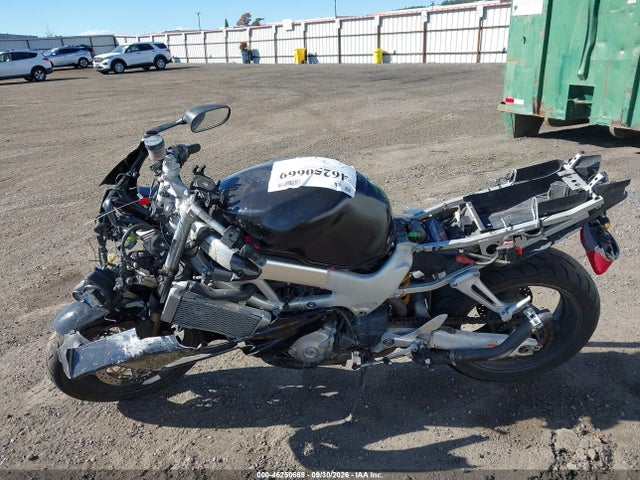 46250669 :رقم المزاد ، JH2SC3604WM002335 vin ، 1998 Honda Vtr1000 F مزاد بيع