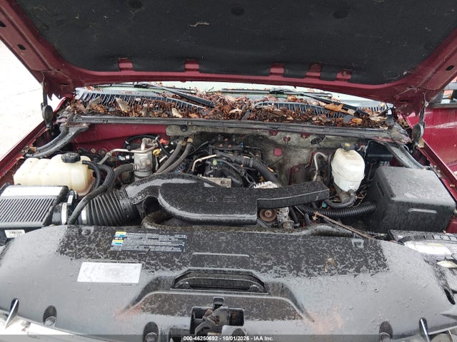 46250692 :رقم المزاد ، 1GNEC16Z14J233515 vin ، 2004 Chevrolet Suburban 1500 Lt مزاد بيع