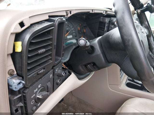 46250692 :رقم المزاد ، 1GNEC16Z14J233515 vin ، 2004 Chevrolet Suburban 1500 Lt مزاد بيع