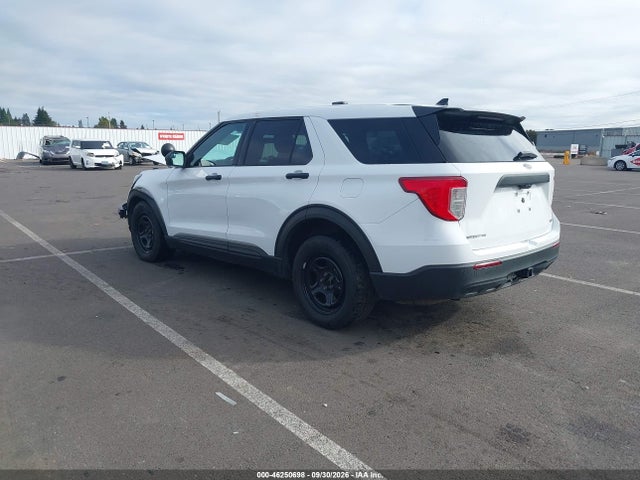Ford Police Interceptor Utility 2020 1FM5K8AB2LGB23854 Image 3