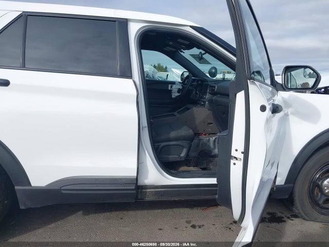 Ford Police Interceptor Utility 2020 1FM5K8AB2LGB23854 Image 5