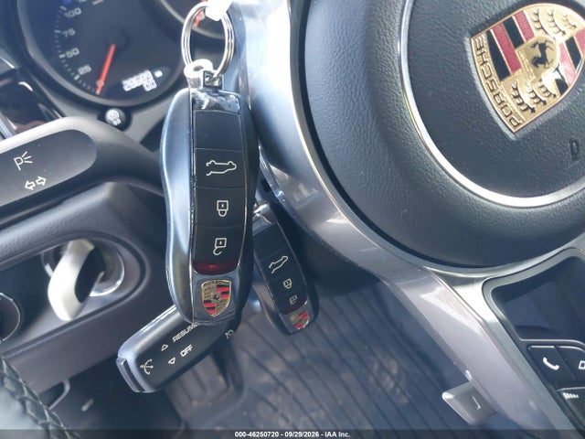 Продажа на аукционе авто 2021 Porsche Macan, vin: WP1AA2A58MLB09073, номер лота: 46250720