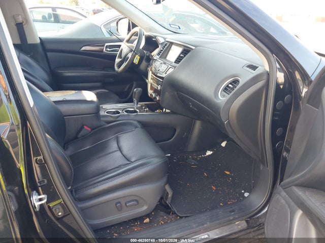 Продажа на аукционе авто 2015 Nissan Pathfinder Platinum, vin: 5N1AR2MN8FC672290, номер лота: 46250748