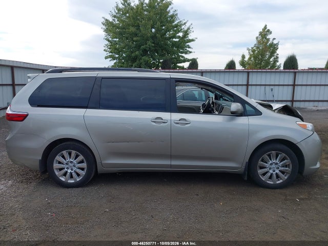 Toyota Sienna Le 7 Passenger 2016 5TDJK3DC8GS130992 Image 12