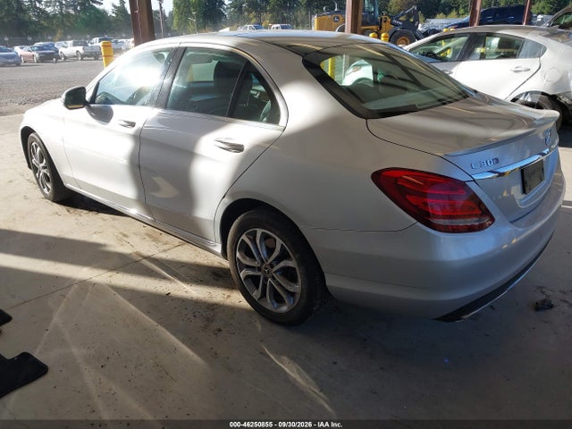 55SWF4KB5HU224052 Mercedes-Benz C 300 4matic