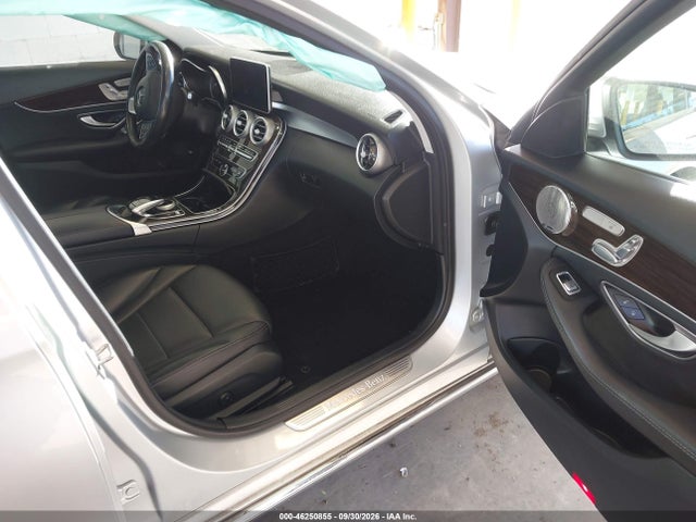 55SWF4KB5HU224052 Mercedes-Benz C 300 4matic