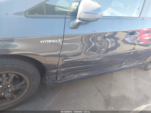 Toyota Prius Three 2015 JTDKN3DU8F1947329 Image 6