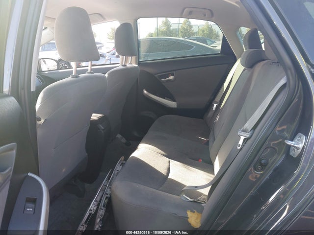 Toyota Prius Three 2015 JTDKN3DU8F1947329 Image 8