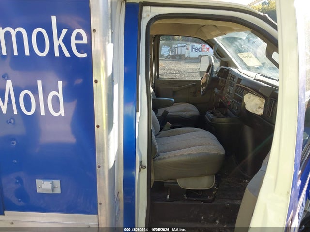 46250934 :رقم المزاد ، 1GD67UCG7G1183077 vin ، 2016 Gmc Savana Cutaway 4500 مزاد بيع