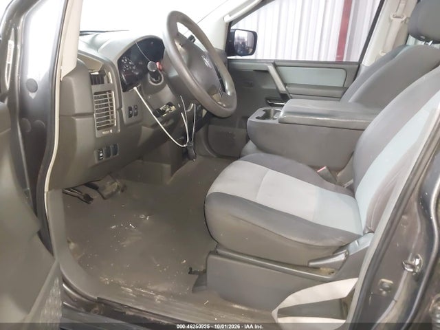 46250935 :رقم المزاد ، 1N6BA07A75N518117 vin ، 2005 Nissan Titan Xe مزاد بيع