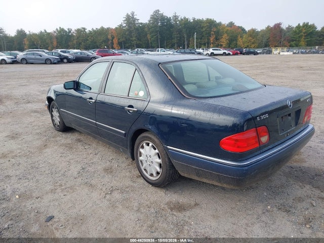Auction sale of the 1997 Mercedes-benz E 300 Diesel, vin: WDBJF20F8VA303188, lot number: 46250938
