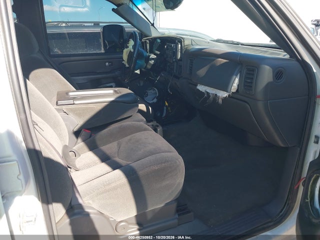 Aukcja sprzedaży 2004 Chevrolet Silverado 2500hd Ls, vin: 1GCHK23154F158219, numer aukcji: 46250952