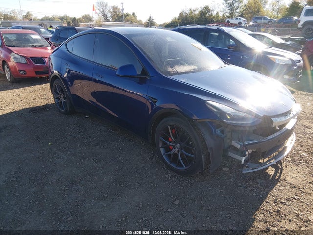 2021 Tesla Model Y Performance Dual Motor All-wheel Drive მანქანა იყიდება აუქციონზე, vin: 5YJYGDEFXMF252462, აუქციონის ნომერი: 46251039