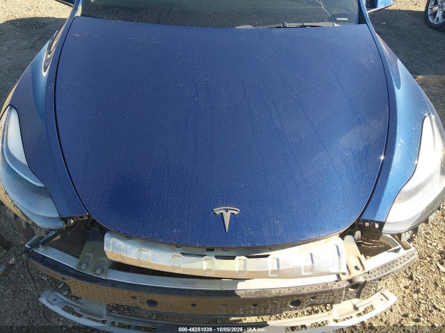 2021 Tesla Model Y Performance Dual Motor All-wheel Drive მანქანა იყიდება აუქციონზე, vin: 5YJYGDEFXMF252462, აუქციონის ნომერი: 46251039