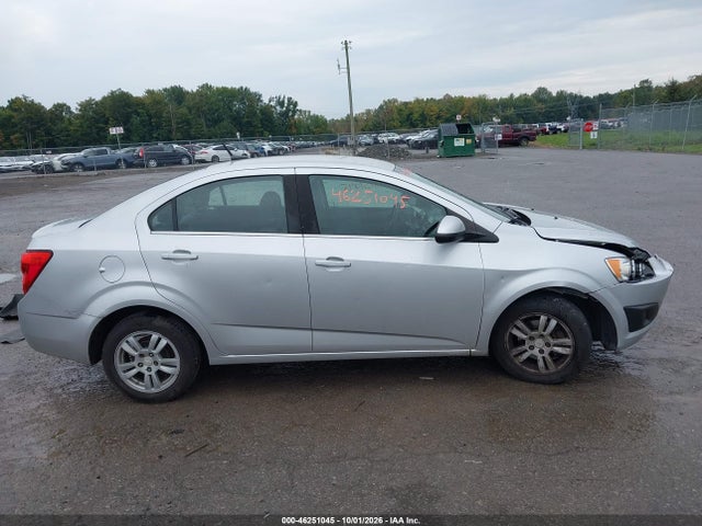 46251045 :رقم المزاد ، 1G1JC5SH2E4202424 vin ، 2014 Chevrolet Sonic Lt Auto مزاد بيع