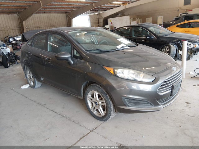 46251091 :رقم المزاد ، 3FADP4BJ2HM165637 vin ، 2017 Ford Fiesta Se مزاد بيع