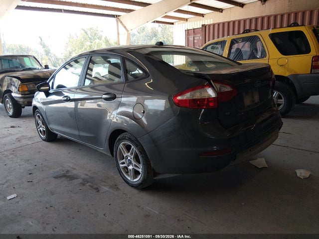 46251091 :رقم المزاد ، 3FADP4BJ2HM165637 vin ، 2017 Ford Fiesta Se مزاد بيع