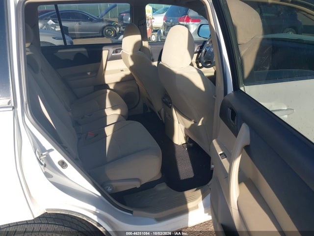 46251094 :رقم المزاد ، 5TDBK3EH8DS250933 vin ، 2013 Toyota Highlander Plus مزاد بيع