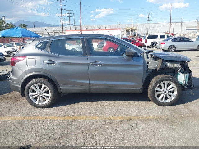 JN1BJ1CP0KW232461 Nissan Rogue Sport S