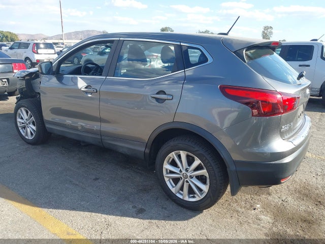 JN1BJ1CP0KW232461 Nissan Rogue Sport S
