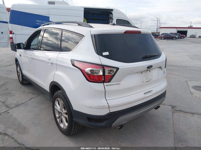 2017 Ford Escape Se მანქანა იყიდება აუქციონზე, vin: 1FMCU0GDXHUC89432, აუქციონის ნომერი: 46251113
