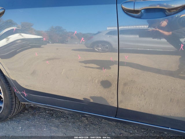 46251229 :رقم المزاد ، 2T1BURHE5EC213637 vin ، 2014 Toyota Corolla S Plus مزاد بيع