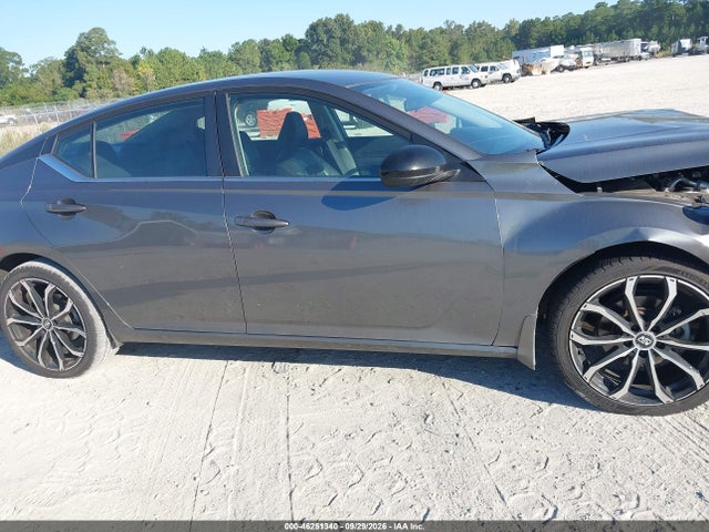 46251340 :رقم المزاد ، 1N4BL4CW9NN393794 vin ، 2022 Nissan Altima Sr Intelligent Awd مزاد بيع