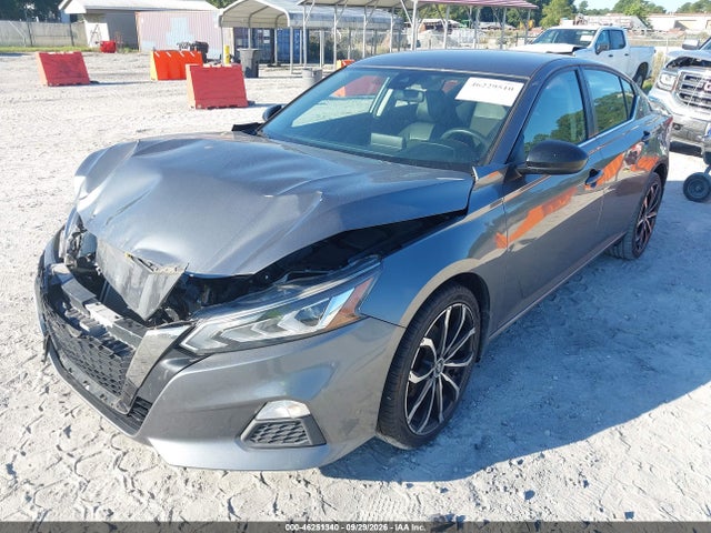 46251340 :رقم المزاد ، 1N4BL4CW9NN393794 vin ، 2022 Nissan Altima Sr Intelligent Awd مزاد بيع