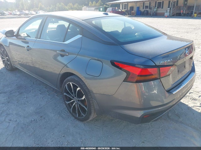 46251340 :رقم المزاد ، 1N4BL4CW9NN393794 vin ، 2022 Nissan Altima Sr Intelligent Awd مزاد بيع