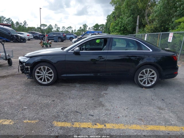Продаж на аукціоні авто 2019 Audi A4 40 Premium, vin: WAUHMAF45KA086911, номер лоту: 46251376