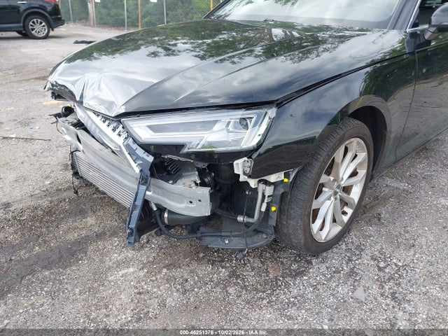 Продаж на аукціоні авто 2019 Audi A4 40 Premium, vin: WAUHMAF45KA086911, номер лоту: 46251376